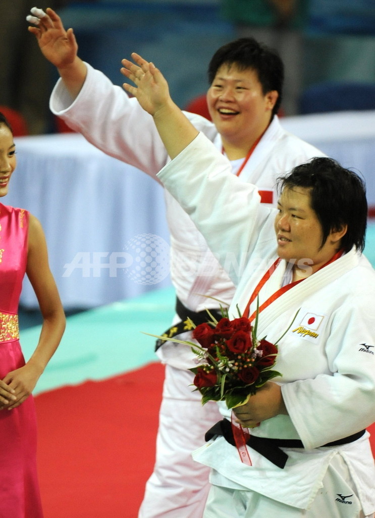 塚田 柔道・女子78キロ超級決勝でトウ文に敗れ銀メダル