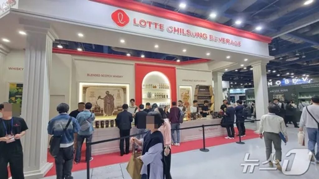 韓国のウイスキー愛好家が集結「ソウルバー&スピリットショー」 写真枚 国際ニュース:AFPBB News