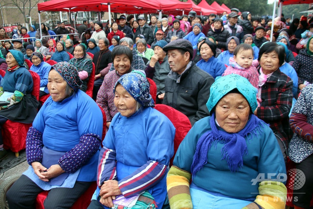 中国、60歳以上人口が16歳未満を初めて超過 2018年末時点 中国、60歳以上人口が16歳未満を初めて超過 2018年末時点