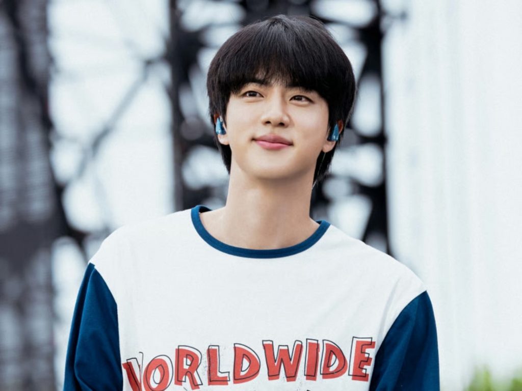 防弾少年団(BTS) - BTS ジン 🐹🩵🩷💛 [ 🎥 ]「防弾少年団」ジン（「BTS」JIN） 金浦国際空港