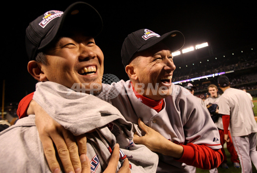 レッドソックス 4連勝でワールドシリーズ制す 写真8枚 国際ニュース