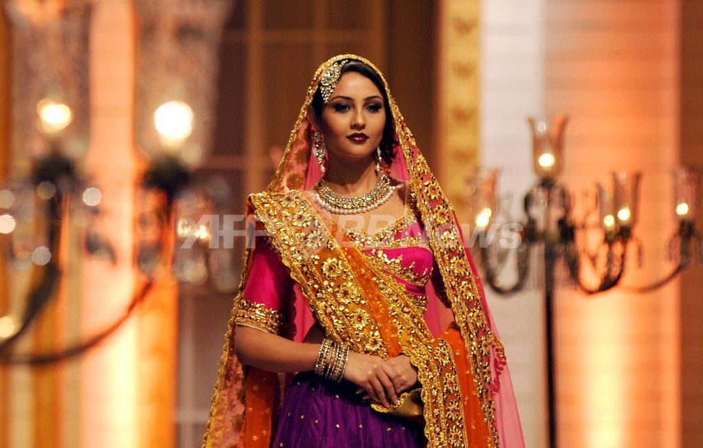 ＜インド・ブライダル・ファッション・ウィーク 2013＞Preeti S. Kapoor