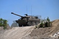仏軍の装輪装甲車「AMX10RC」（2022年6月12日撮影、資料写真）。(c)Emmanuel DUNAND / AFP