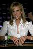 写真は会場に到着した女優のシェリル・ハインズ（%%Cheryl Hines%%）。(c)AFP/Getty Images Michael Buckner