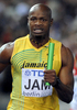 第12回世界陸上ベルリン大会（%%12th IAAF World Championships in Athletics Berlin%%）男子4×100メートルリレー決勝。ジャマイカが37秒31の大会新記録で優勝した。37秒62でトリニダード・トバゴが2位に、38秒02で英国が3位に入った。日本は38秒30で4位に入り、惜しくもメダル獲得を逃した。

　ウサイン・ボルト（%%Usain Bolt%%）は、第3走者としてジャマイカの金メダル獲得に貢献し、%%北京五輪%%に続き世界選手権でも短距離（100メートル、200メートル、4×100メートルリレー）3冠に輝いた。写真は男子4×100メートルリレー決勝に出場するジャマイカのアサファ・パウエル（%%Asafa Powell%%）。（2009年8月22日撮影）(c)AFP/OLIVIER MORIN