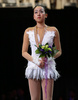 世界フィギュアスケート選手権（ISU World Figure Skating Championships 2013）は16日、カナダ・オンタリオ（Ontario）州ロンドン（London）のバドワイザー・ガーデンズ（Budweiser Gardens）で女子シングル・フリースケーティング（FS）が行われ、韓国の金妍児（Yu-Na Kim、キム・ヨナ）が合計218.31点で優勝を飾った。

表彰式に臨む浅田真央（Mao Asada、2013年3月16日撮影）。(c)AFP/Getty Images/Dave Sandford