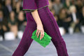 フランス・パリ市内で発表された｢シャネル（CHANEL）｣13年春夏コレクション（2012年10月2日撮影）。(c)AFP/MARTIN BUREAU