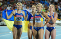 第13回世界陸上大邱大会（13th IAAF World Championships in Athletics Daegu）は4日、女子4×100メートルリレー決勝が行われ、米国が41秒56で金メダルを獲得した。

銅メダルを獲得し歓喜するウクライナの選手（2011年9月4日撮影）。(c)AFP/MARK RALSTON