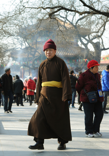四川省のチベット族居住区で衝突拡大、警官発砲でまた死者