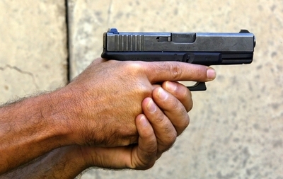 米国の高齢者施設で男が銃を乱射、お年寄りら8人死亡