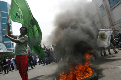 中東激怒の反イスラム映画、関係者に迫る危険 俳優らは「だまされた」