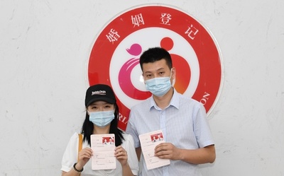 「給与明細」は夫婦間でもプライバシーの対象か、中国で話題に