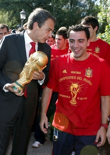 スペイン代表、シャビが招集外に 欧州選手権予選