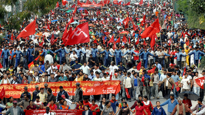 在ネパール日本大使館に小型爆弾、投げ込まれる