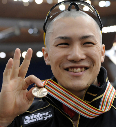 加藤条治 男子500メートルで銅メダル