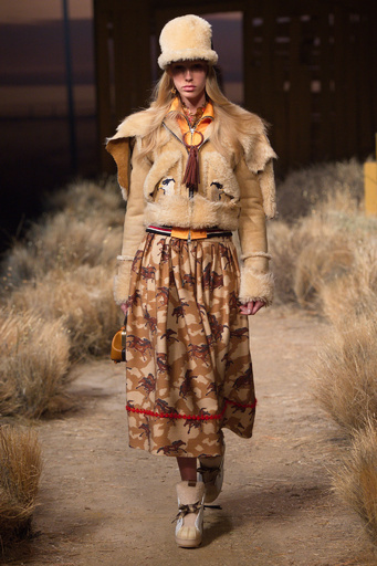 「コーチ」17/18年秋冬