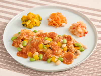 ピリ辛の特製チリソースが食欲をそそる「ポークチリビーンズ」が12月2日（火）に新登場