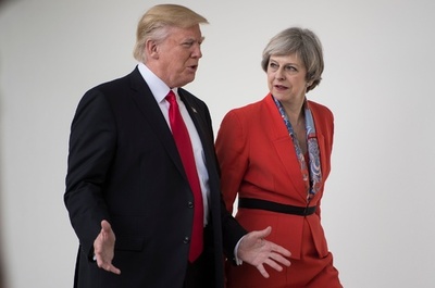 英女性、トランプ氏の誤ツイートで大迷惑 メイ首相と取り違える