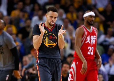 ウォリアーズ、カリーの活躍でロケッツを退け10連勝