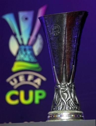 ＜サッカー UEFA杯＞準々決勝以降の組み合わせ抽選会が行われる - スコットランド