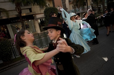 社交ダンスのパレード、スペイン