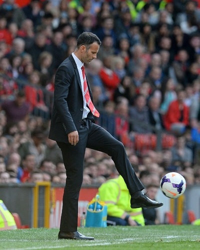 ギグス 「残りの試合で出場する可能性を考えている」