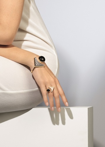 「ラリック」新作コレクション「1925」にゴールドライン登場