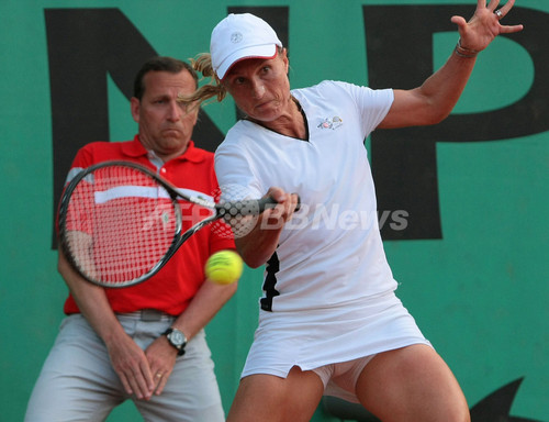 森田 初戦でガルビンに敗れる、全仏オープン 写真6枚 ファッション ニュースならMODE PRESS powered by AFPBB News