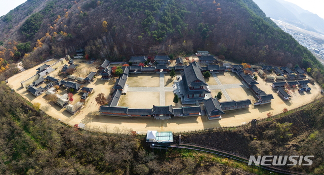 聞慶の加恩オープンセット場（聞慶市提供）(c)NEWSIS