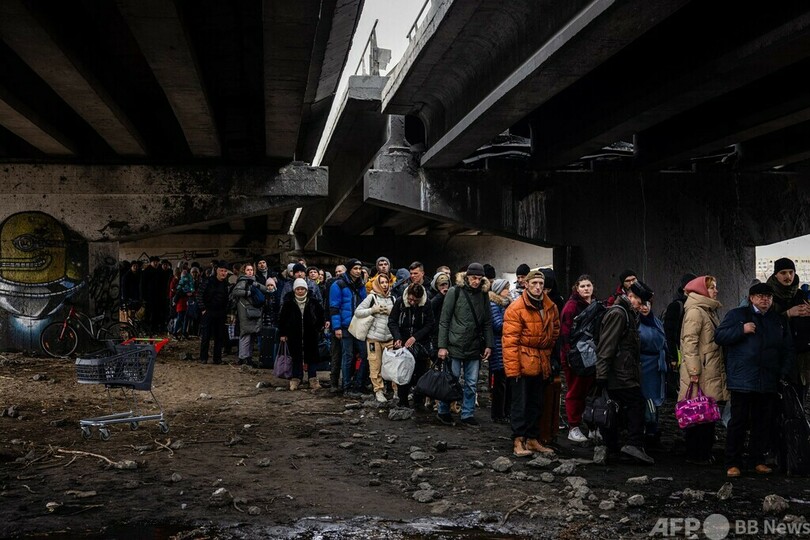 ウクライナからロシアへの人道回廊、毎日設置へ ロ政府発表