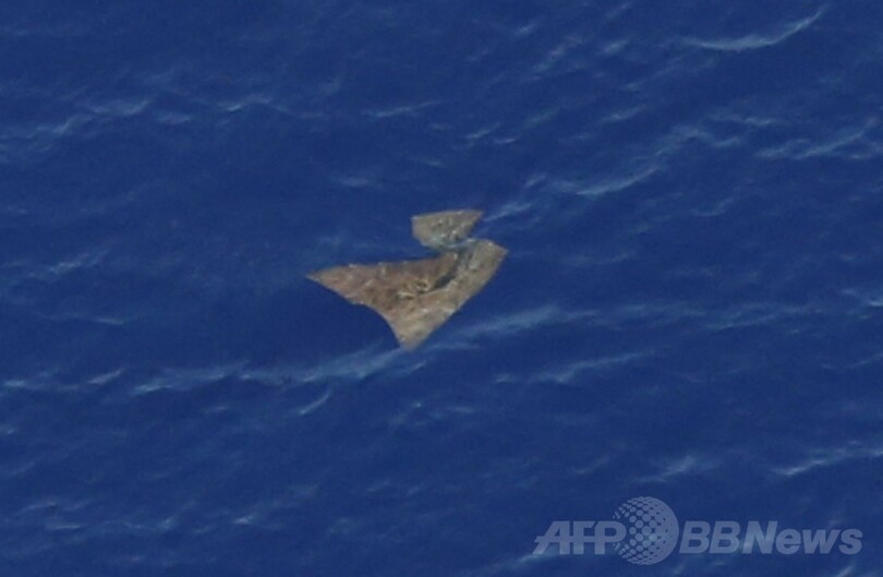 マレーシア機捜索、ブラックボックス探知器を投入へ