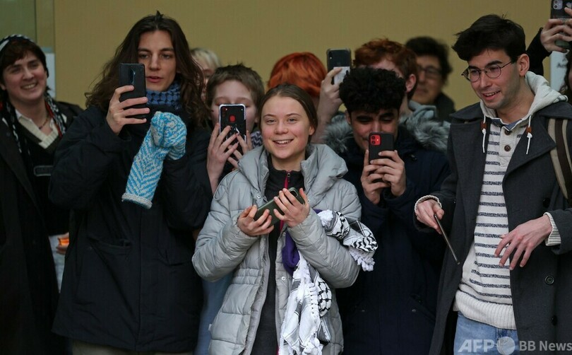 グレタ・トゥンベリさんに無罪判決 英裁判所