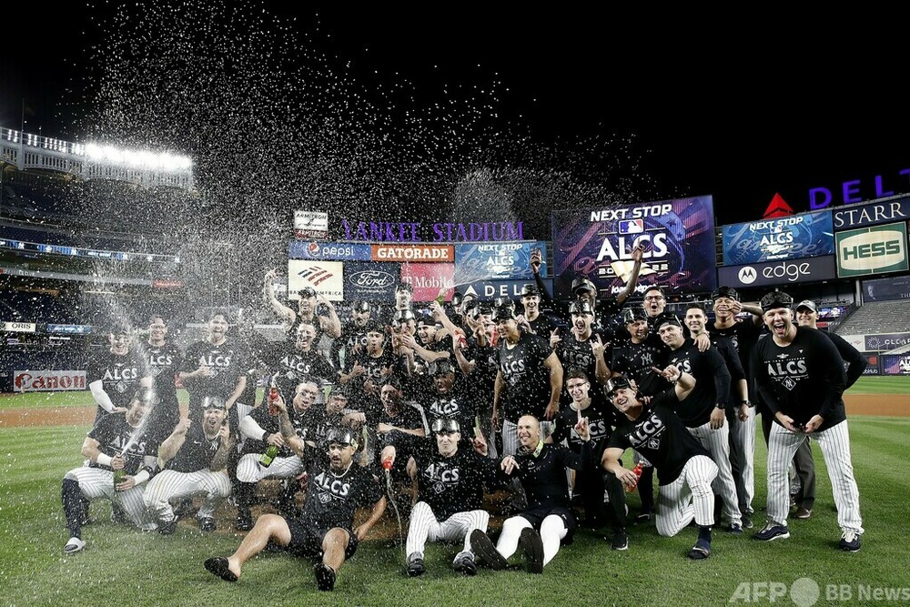 ヤンキースが地区S突破 スタントン、ジャッジ弾でガーディアンズ下す