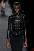 米ニューヨーク市内で発表された「アレキサンダー ワン（Alexander Wang）」15/16年秋冬コレクション（2015年2月14日撮影）。(c)AFP/Getty Images/Neilson Barnard