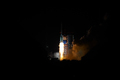 西昌衛星発射センターから打ち上げられた運搬ロケット「長征3号B」（2025年4月11日撮影）。(c)Xinhua News