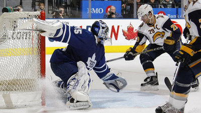 セイバーズ メープルリーフスを降し2連勝