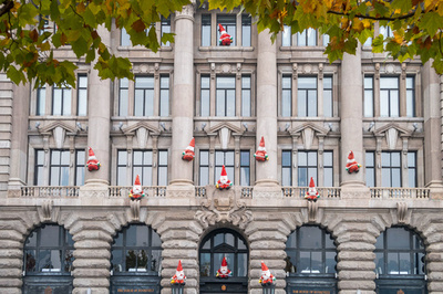 クリスマスの装い　上海・外灘