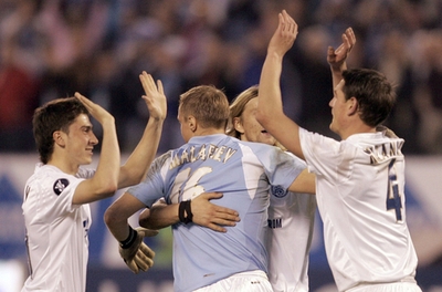 ゼニト ホームでバイエルンを破り決勝進出