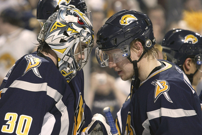 ＜06-07NHL プレーオフ＞セイバーズ アイランダーズに勝利し初戦を白星で飾る - 米国