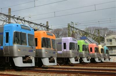 井の頭線１０００系車両の営業運転開始から３０周年を記念し今回初となるレインボーカラー７色７編成を並べた撮影会を３月１日（日）に開催します！