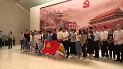 字幕 なぜ中国共産党に入党 創立100年祝う党員に聞く 写真1枚 国際ニュース Afpbb News