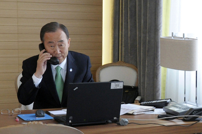 リビア首相に市民への攻撃停止を要請、国連総長