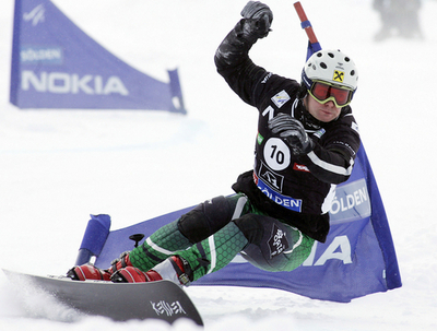 フランデル W杯男子パラレル第2戦の大回転で優勝