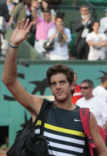 デルポトロ ロブレドをストレートで破り準決勝へ、全仏オープン