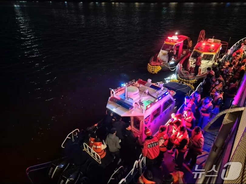 ソウルの漢江・盤浦大橋付近で発生した遊覧船事故(c)news1