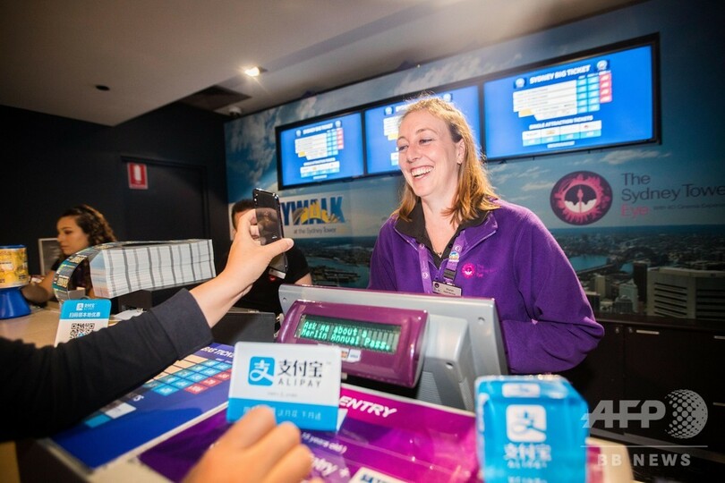 中国の大型連休、海外でのモバイル決済大幅増 アリペイ調べ