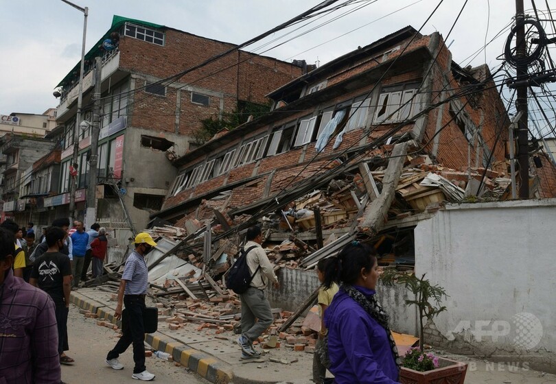 ネパール地震 死者1800人超える 写真2枚 国際ニュース Afpbb News