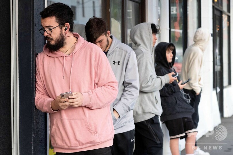 NZで7週間ぶり外出制限解除、経済再開 「新しい日常」始まる