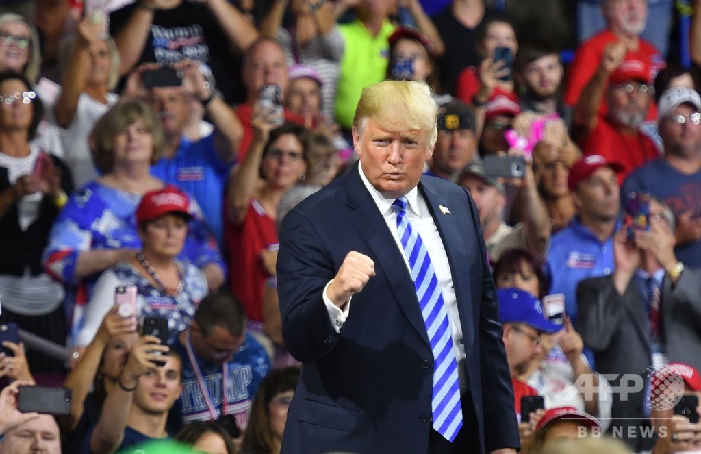 トランプ大統領「弾劾なら市場暴落」 経済切り札にけん制 トランプ大統領「弾劾なら市場暴落」 経済切り札にけん制
