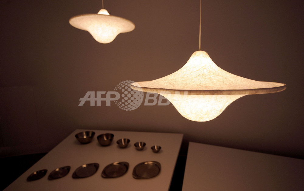 パリで日本の民芸デザイン展、柳宗理氏らの作品を展示 写真2枚 国際
